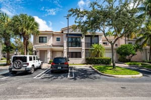 2804 Sarento Place 101, Palm Beach Gardens, FL 33410 Sold 11/28/23