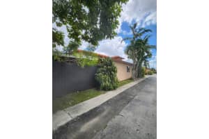 3355 W 68 Street 110, Hialeah, FL 33018 Sold 10/16/23