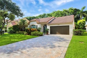 10261 Hunt Club Lane, Palm Beach Gardens, FL 33418 Sold 10/11/23