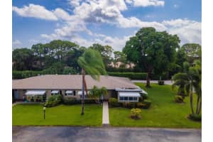 835 North Drive D, Delray Beach, FL 33445 Sold 11/20/23