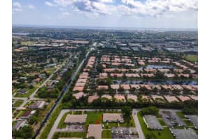 835 North Drive D, Delray Beach, FL 33445 Sold 11/20/23