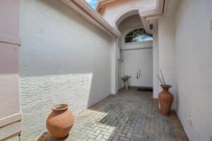 6841 Molakai Circle, Boynton Beach, FL 33437 Sold 10/16/23