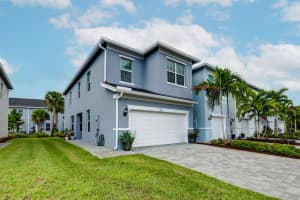 1812 SE Ocean Cove Way, Stuart, FL 34996 Sold 09/19/23