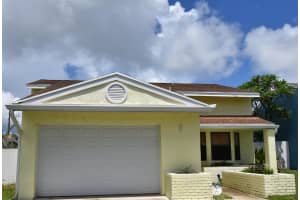 5 Verwood Way, Boynton Beach, FL 33426 Sold 11/20/23