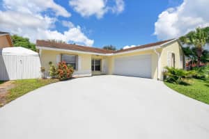 7296 Willow Springs Circle W, Boynton Beach, FL 33436 Sold 10/10/23