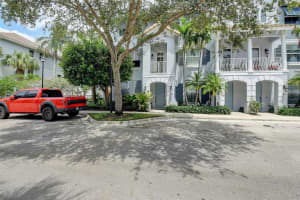 1238 Via Maggio, Boynton Beach, FL 33426 Sold 10/20/23