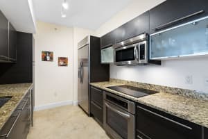 550 Okeechobee Boulevard 409, West Palm Beach, FL 33401 Sold 02/12/24