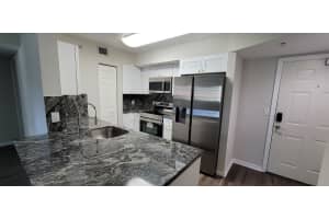 6777 Heritage Grande 204, Boynton Beach, FL 33437 Sold 09/29/23