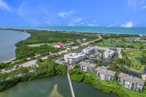 390 NE Edgewater Drive 101, Stuart, FL 34996 Sold 02/28/24
