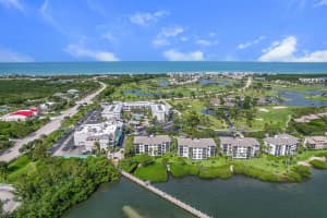 390 NE Edgewater Drive 101, Stuart, FL 34996 Sold 02/28/24