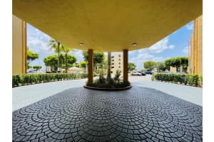 11790 SW 18th Street 123-3, Miami, FL 33175 Sold 10/24/23