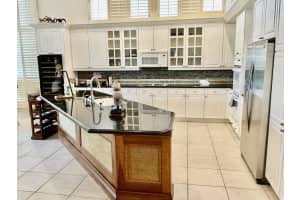 7887 L'Aquila Way, Delray Beach, FL 33446 Sold 04/22/24