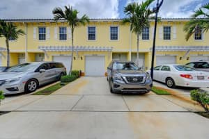 4039 NW 11th Street, Lauderhill, FL 33313 Sold 10/18/23