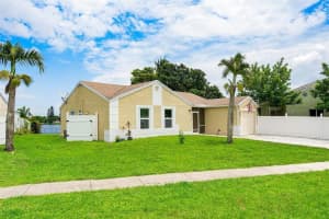 18850 Cloud Lake Circle, Boca Raton, FL 33496 Sold 10/16/23