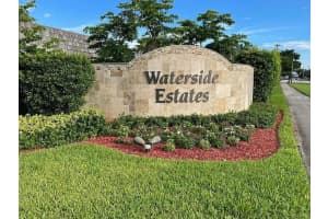 2307 Waterside Drive, Lake Worth, FL 33461 Sold 10/20/23
