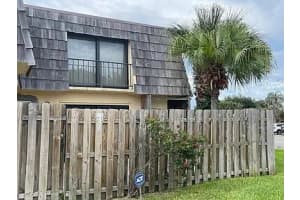 2307 Waterside Drive, Lake Worth, FL 33461 Sold 10/20/23