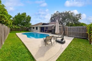 653 Ibis Drive, Delray Beach, FL 33444 Sold 10/25/23