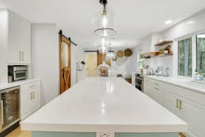 6 Emarita Way, Sewalls Point, FL 34996 Sold 11/13/23