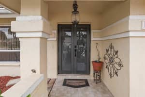 9855 Sun Pointe Drive, Boynton Beach, FL 33437 Sold 10/16/23