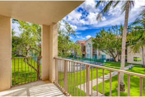 4021 San Marino Boulevard 207, West Palm Beach, FL 33409 Sold 02/13/24
