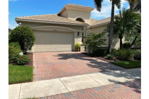 9269 Via Grande W, Wellington, FL 33411 Sold 11/28/23