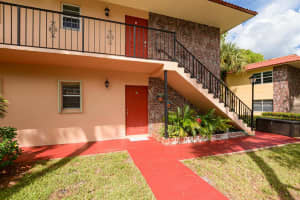1987 SW Palm City Road 45-E, Stuart, FL 34994 Sold 04/11/24
