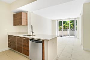 480 Hibiscus Street 614, West Palm Beach, FL 33401 Sold 10/03/23