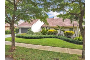 1305 Parkside Circle S. Circle S, Boca Raton, FL 33486 Sold 10/12/23