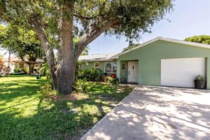 6820 Tradewind Way, Lake Worth, FL 33462 Sold 10/26/23