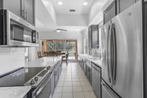 4683 Hammock Circle, Delray Beach, FL 33445 Sold 09/26/23