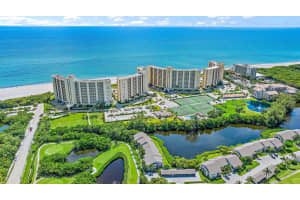 400 Ocean Trail Way APT 209, Jupiter, FL 33477, Sold 02/16/24