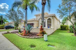 9422 Via Elegante, Wellington, FL 33411 Sold 06/26/24