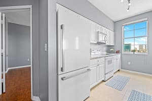 616 Clearwater Park Road 1112, West Palm Beach, FL 33401 Sold 10/31/23