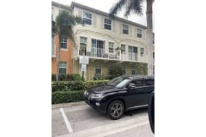 346 E Moorings Dr Drive 346, Lantana, FL 33462 Sold 12/15/23