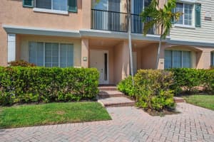 245 NE 2nd Street 5, Delray Beach, FL 33444 Sold 09/29/23