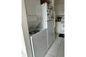 1540 NW 18th Avenue 103, Delray Beach, FL 33445 Sold 10/25/23