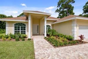6675 49th Court, Vero Beach, FL 32967 Sold 01/08/24