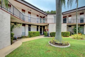 4 Greenway N 109, Royal Palm Beach, FL 33411 Sold 11/15/23