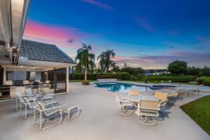 210 Glenwood Drive, Delray Beach, FL 33445 Sold 04/15/24