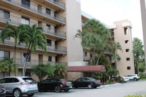 7770 Tahiti Lane 407, Lake Worth, FL 33467 Sold 01/30/25