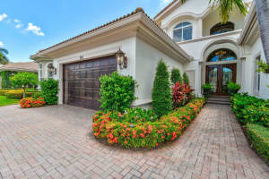 340 Charroux Drive, Palm Beach Gardens, FL 33410 Sold 11/15/23