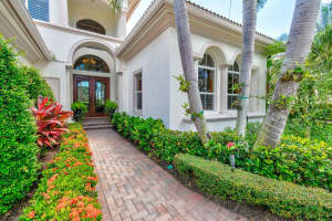 340 Charroux Drive, Palm Beach Gardens, FL 33410 Sold 11/15/23