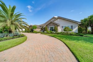 5693 S Sterling Ranch Drive, Davie, FL 33314 Sold 11/16/23