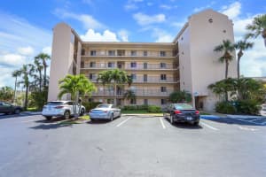 275 Palm Avenue C102, Jupiter, FL 33477 Sold 10/02/23