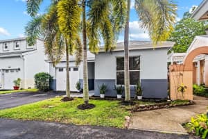 4170 SW 70th Terrace, Davie, FL 33314 Sold 10/06/23