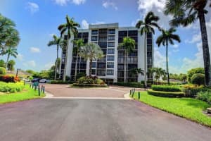 6895 Willow Wood Drive 1034, Boca Raton