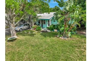 219 NE 16th Street, Delray Beach, FL 33444 Sold 02/16/24