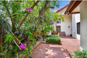 21807 Town Place Drive, Boca Raton, FL 33433 Sold 10/19/23