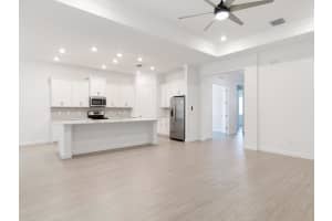 4803 Wellington Way SW, Vero Beach, FL 32968 Sold 10/05/23