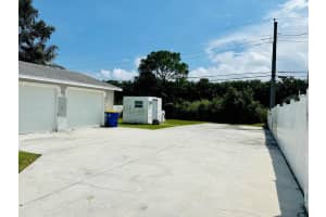 2070 NW Sunset Boulevard, Jensen Beach, FL 34957 Sold 09/29/23